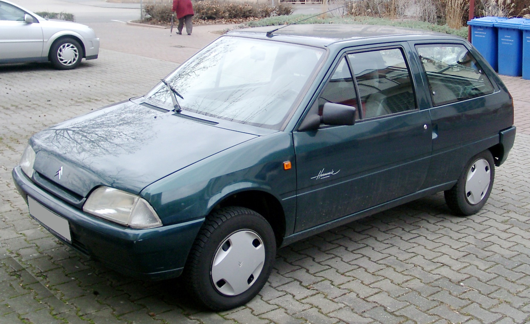 Citroen_AX_front_20080121