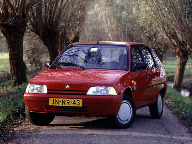 Citroen_AX_1_48f